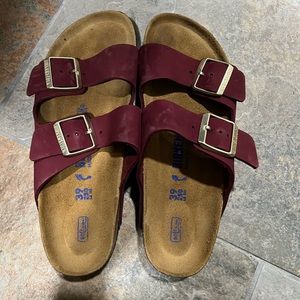 Barely worn Burgundy Birkenstocks